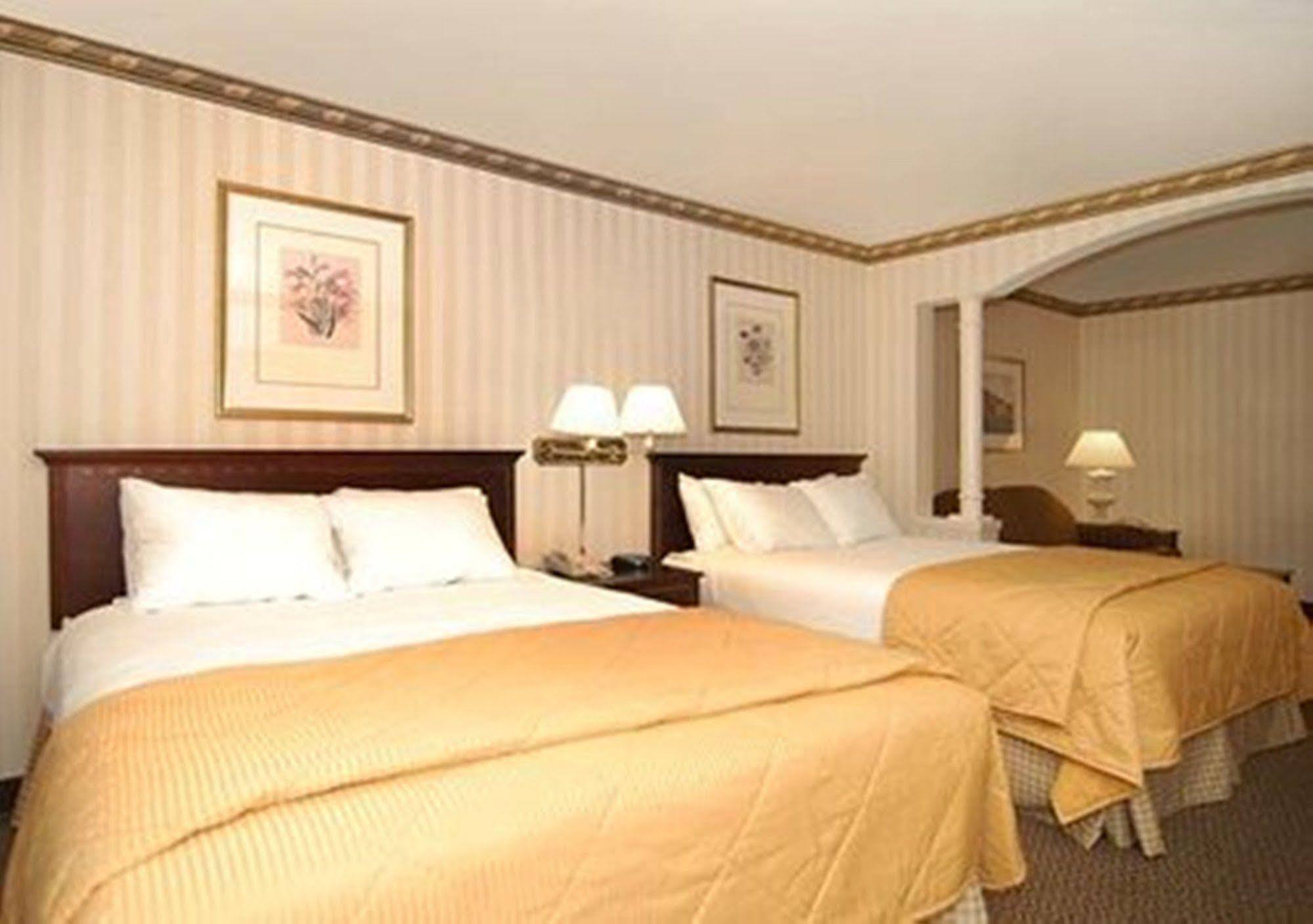 Comfort Inn&Suites Near Burke Mountain Saint Johnsbury Rom bilde