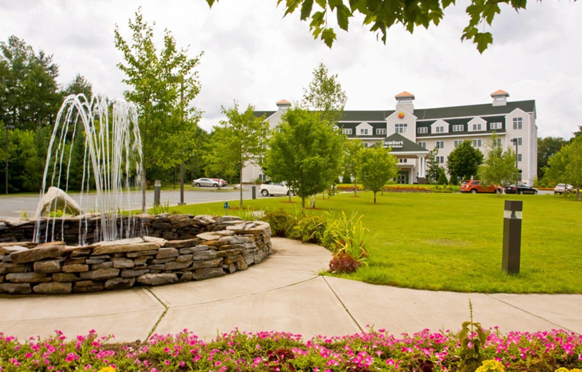 Comfort Inn&Suites Near Burke Mountain Saint Johnsbury Eksteriør bilde