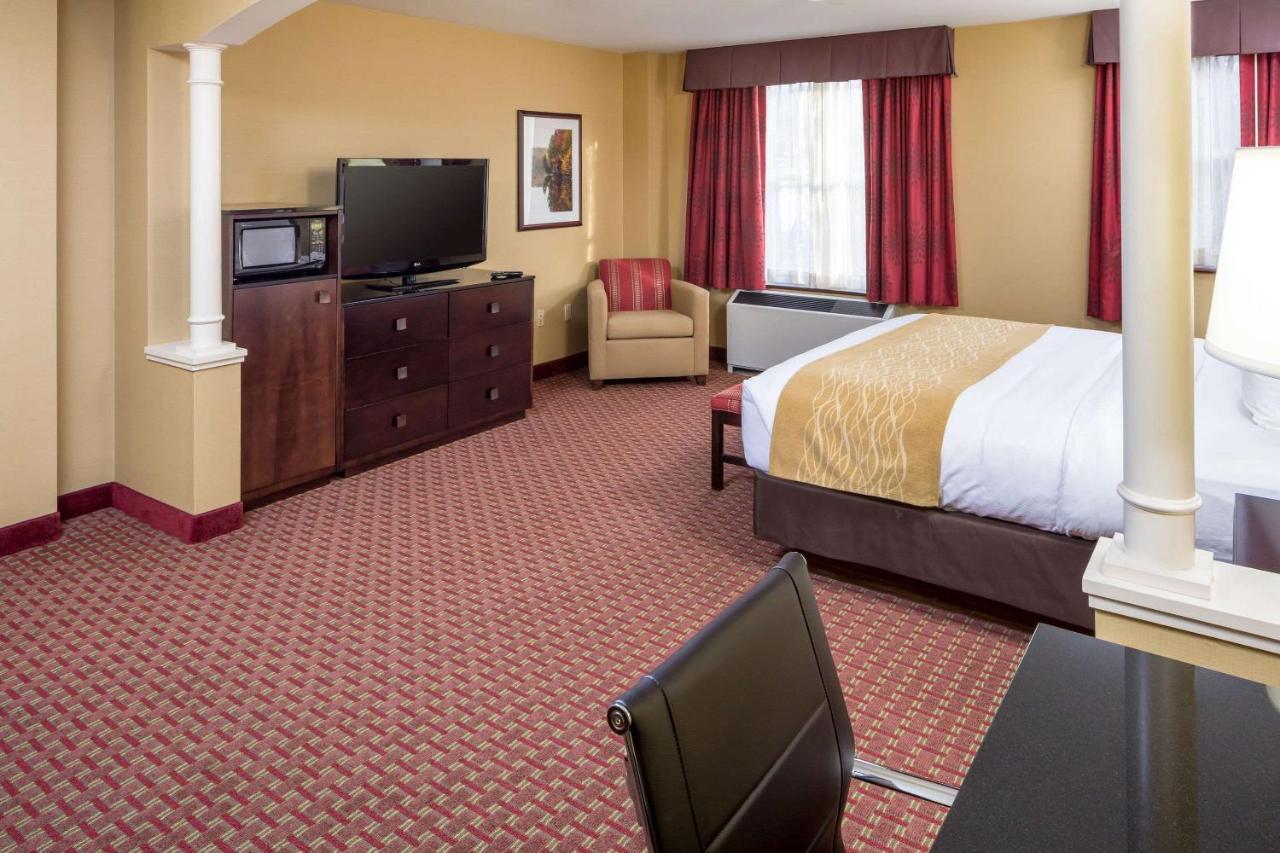 Comfort Inn&Suites Near Burke Mountain Saint Johnsbury Eksteriør bilde